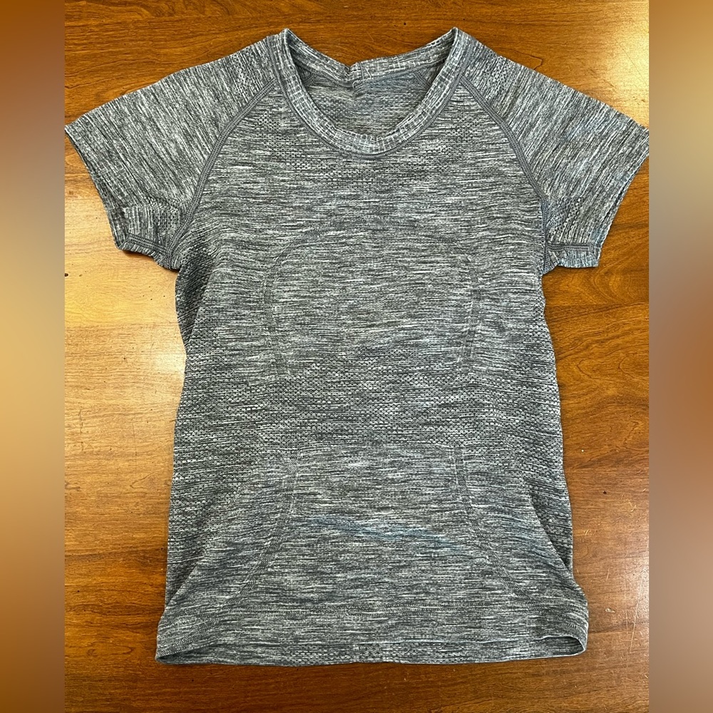 lululemon short sleeve swiftly